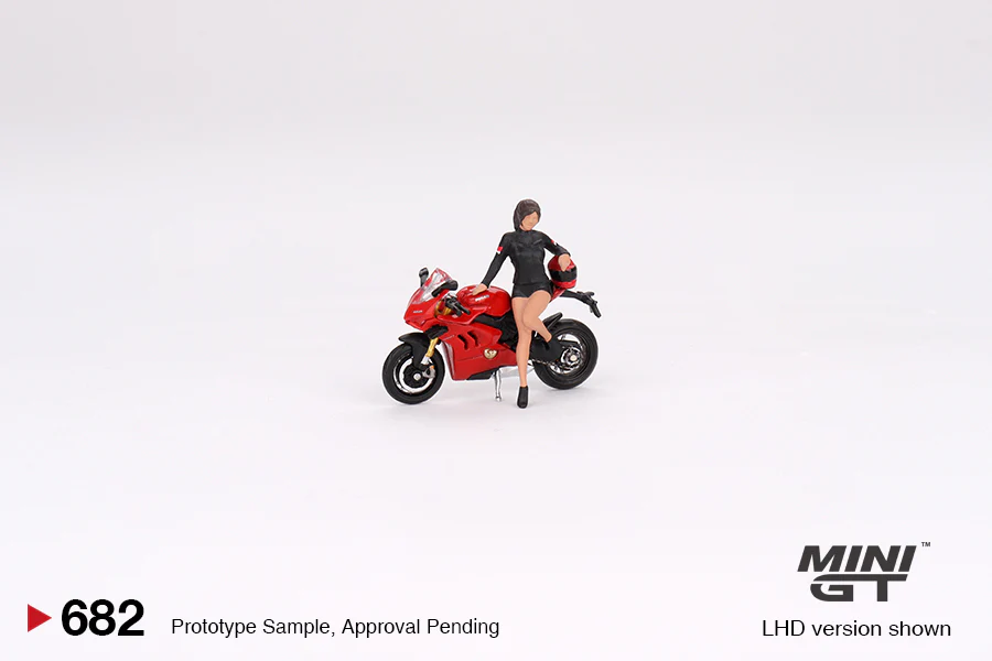 2024 MINI GT #682 Ducati Panigale V4 S w/ Ducati Girl - Image 4
