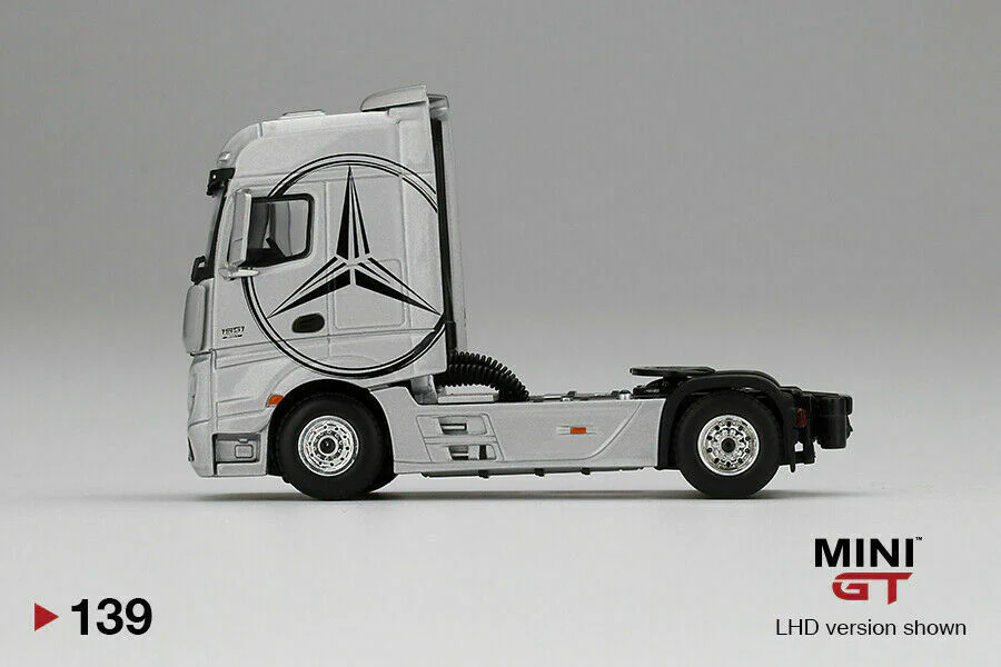 MINI GT 1:64 #139 Mercedes-Benz Actros Cab Only (Silver) RHD - Image 3