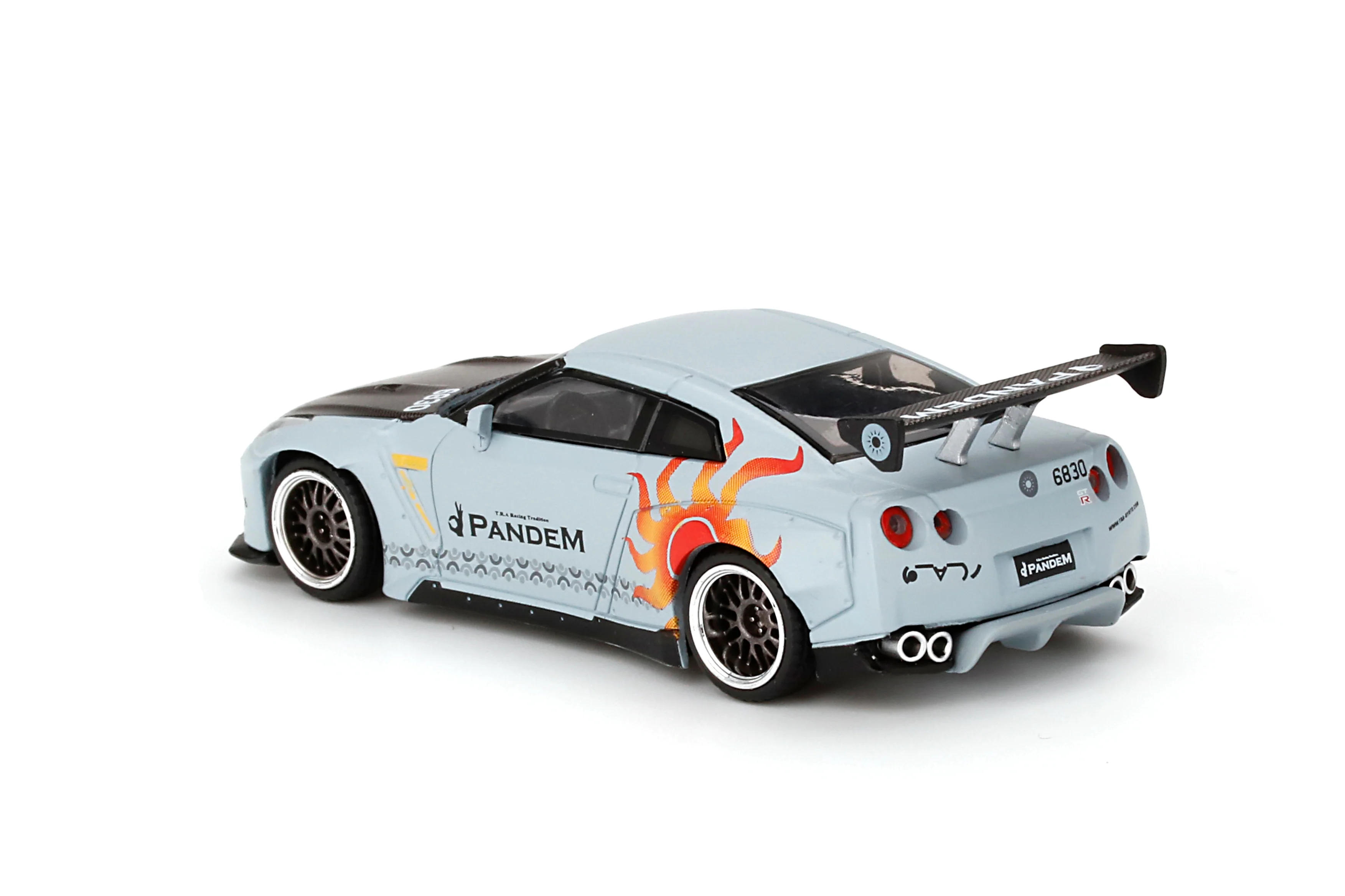 MINI GT #98 Pandem Nissan GT-R R35 GT Wing ROCAF Malataw Fighter - Image 4