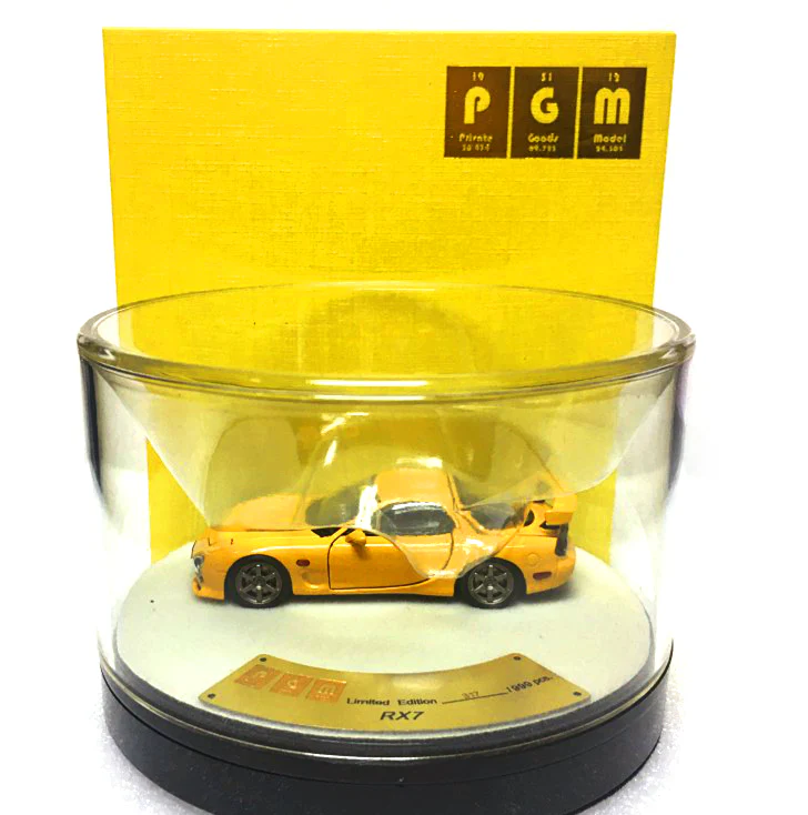 PGM 1/64 FD3S RX7 Yellow Luxury Box Limited Fully Open - Image 2