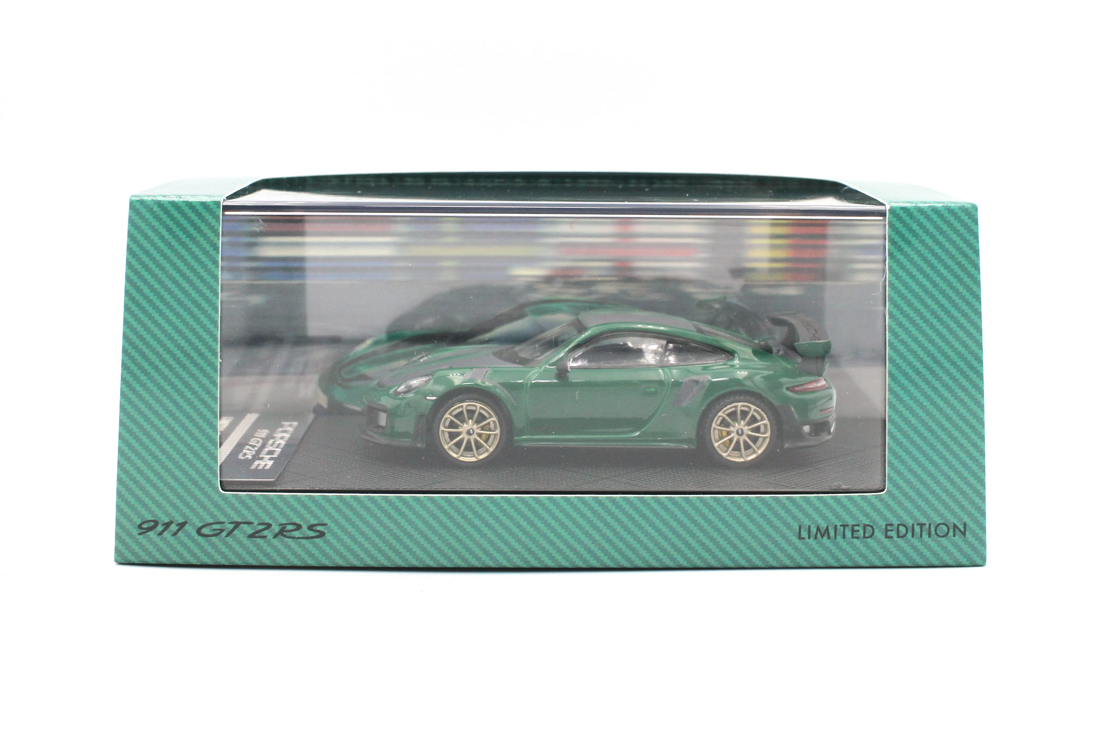 Porsche 911 GT2 RS - Image 10