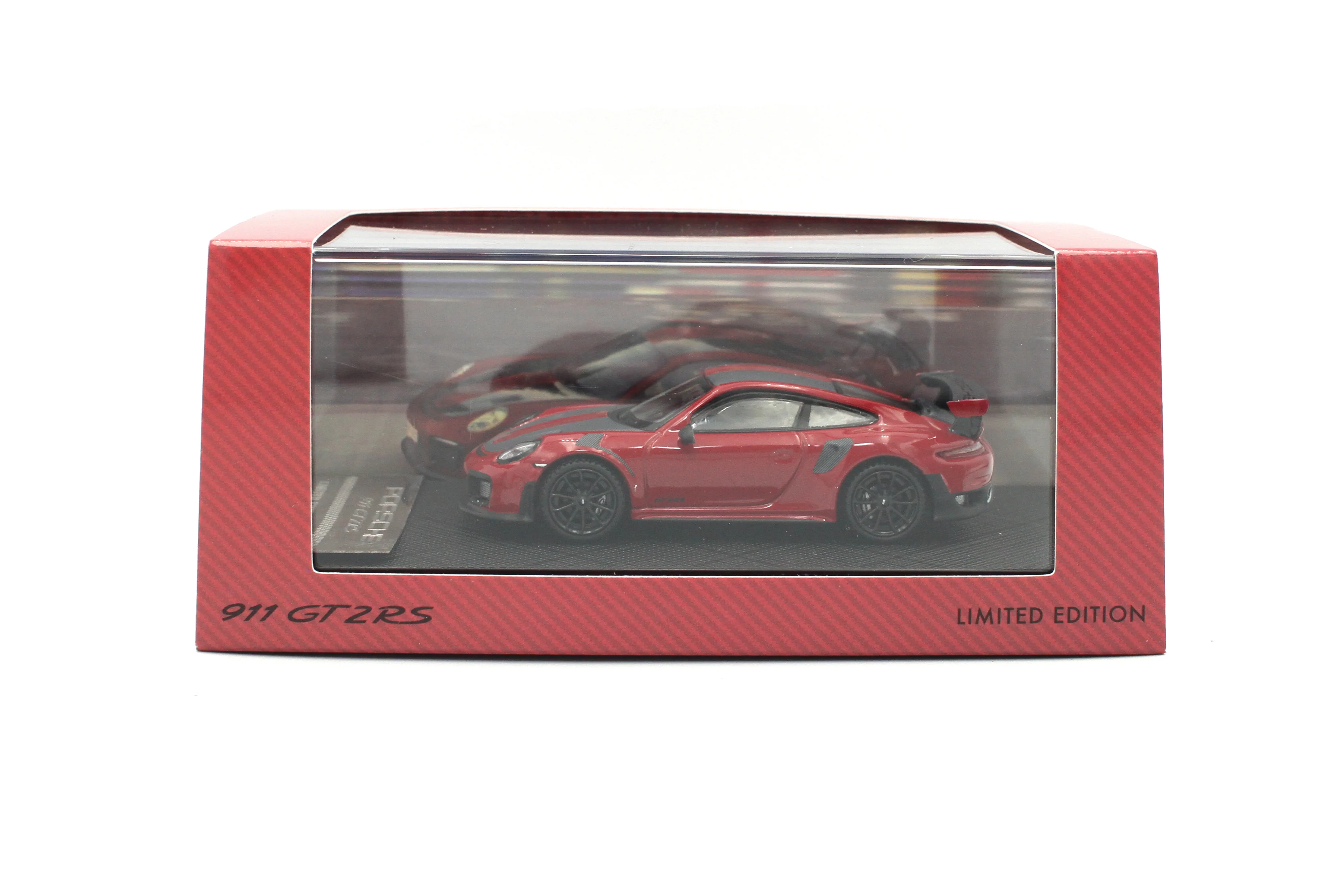 Porsche 911 GT2 RS - Image 24